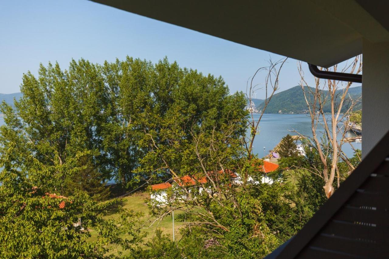 Apartmani Porto Golubac Exterior foto